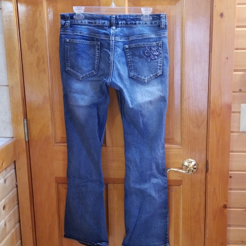 Jeans - Picture 2 of 2